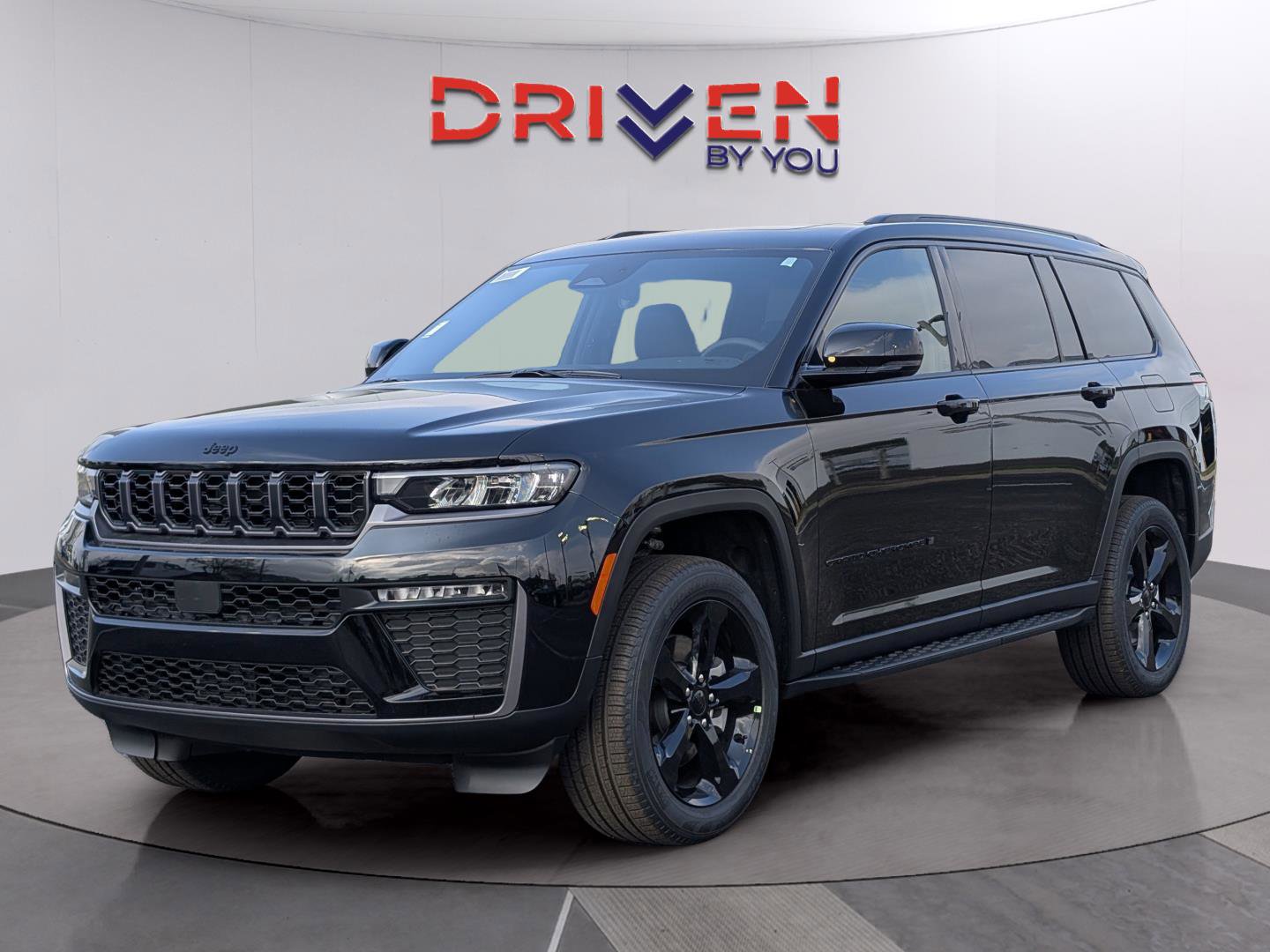 New 2026 Jeep Grand Cherokee L Limited image 1