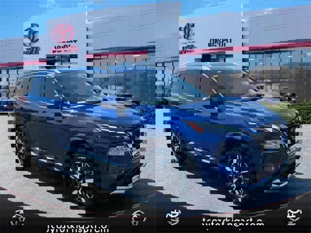 Used 2023 Nissan Rogue Platinum w/ Platinum Premium Package image 7