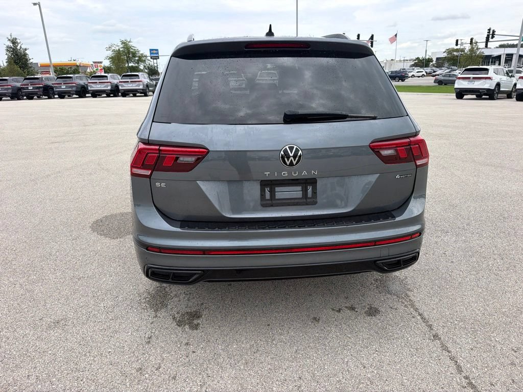 Certified 2023 Volkswagen Tiguan SE R-Line AWD/4WD image 5