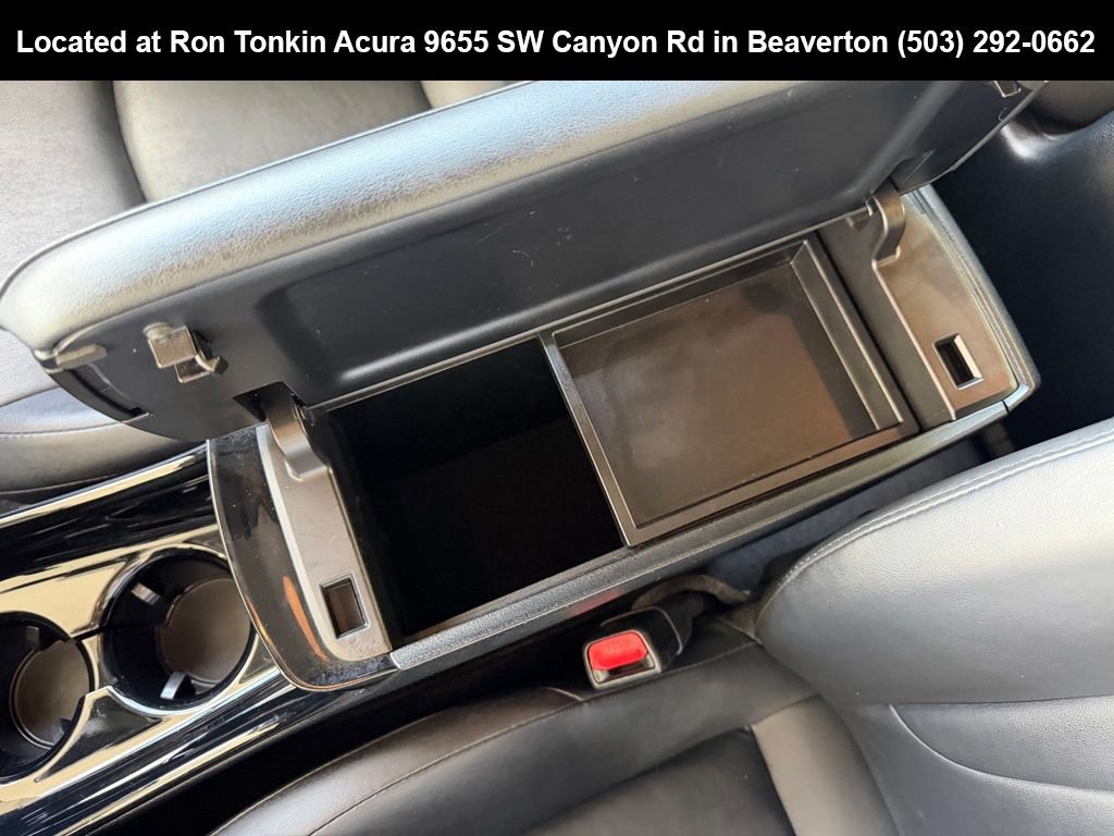 Used 2019 Toyota Prius Prime Advanced FWD image 25