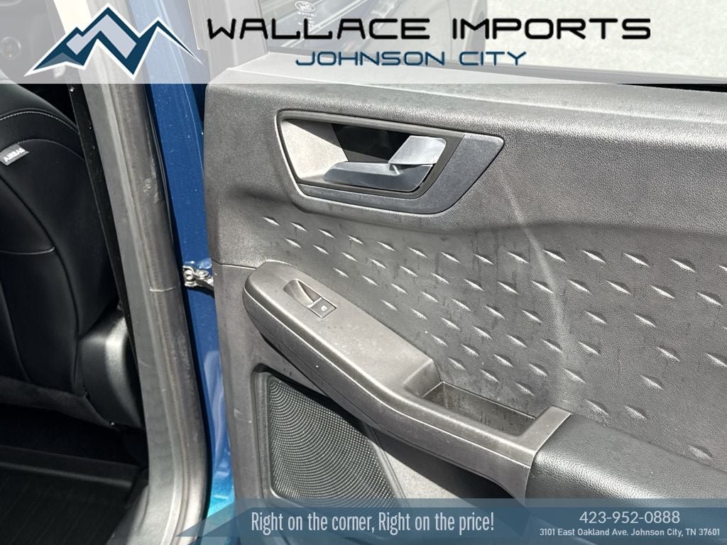 Used 2020 Ford Escape SEL FWD image 40