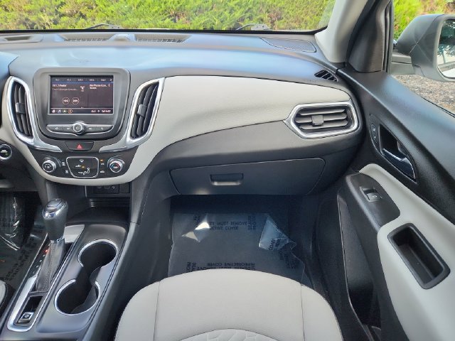 Used 2020 Chevrolet Equinox LS w/ LS Convenience Package FWD image 25