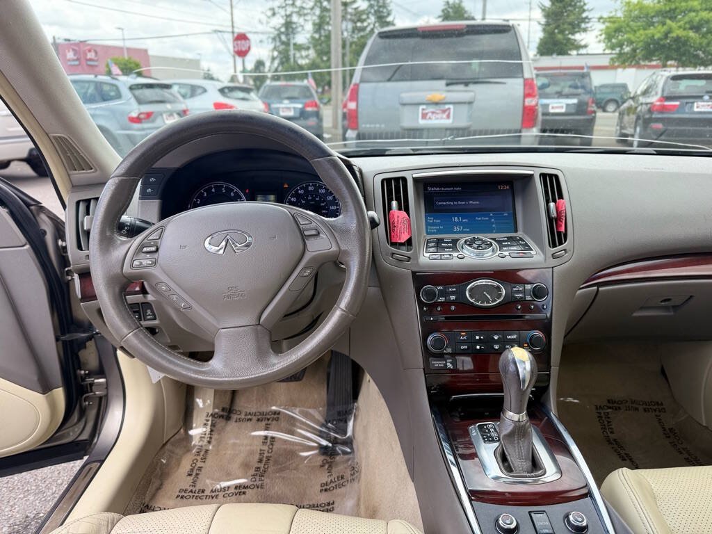 Used 2011 INFINITI G37 x Sedan w/ Premium Pkg AWD/4WD image 15
