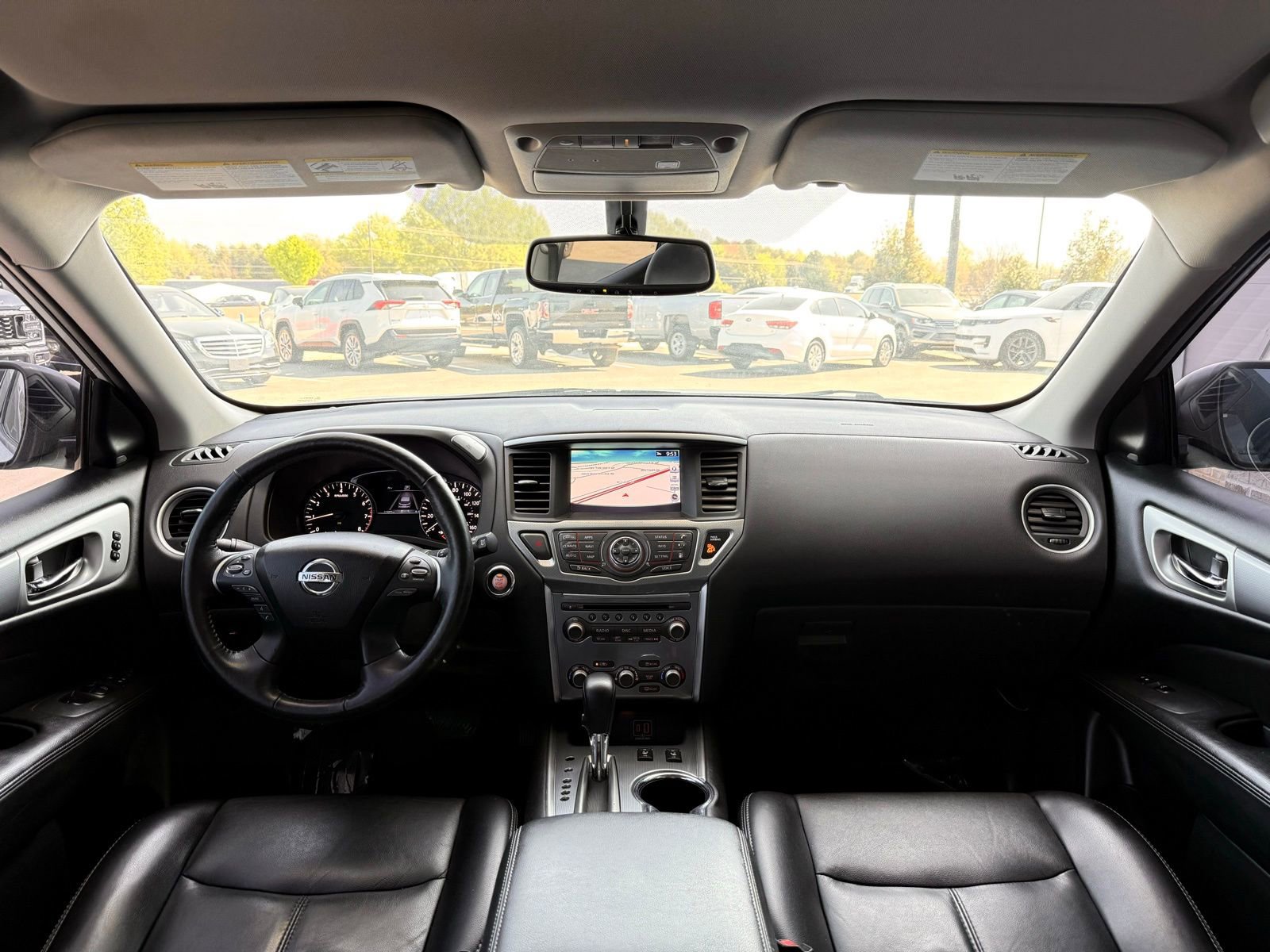 Used 2019 Nissan Pathfinder SL image 31