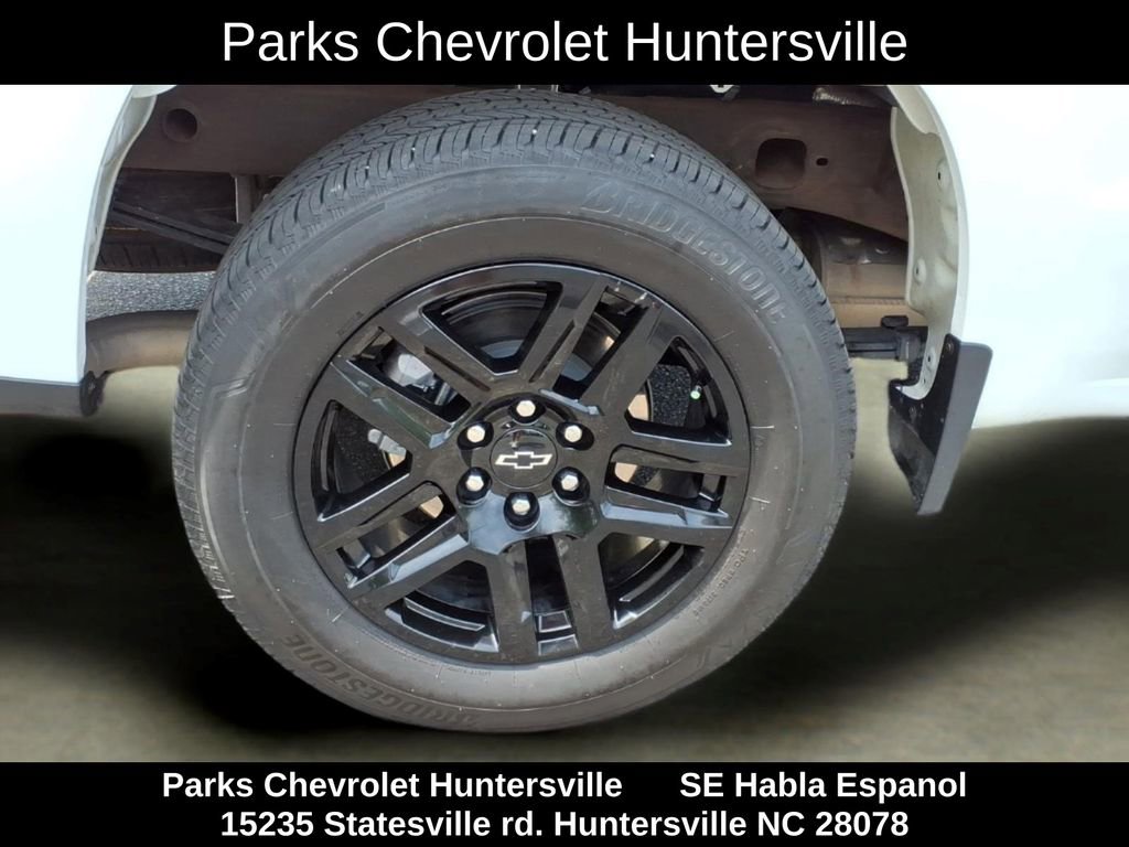 Certified 2025 Chevrolet Silverado 1500 Custom AWD/4WD image 34