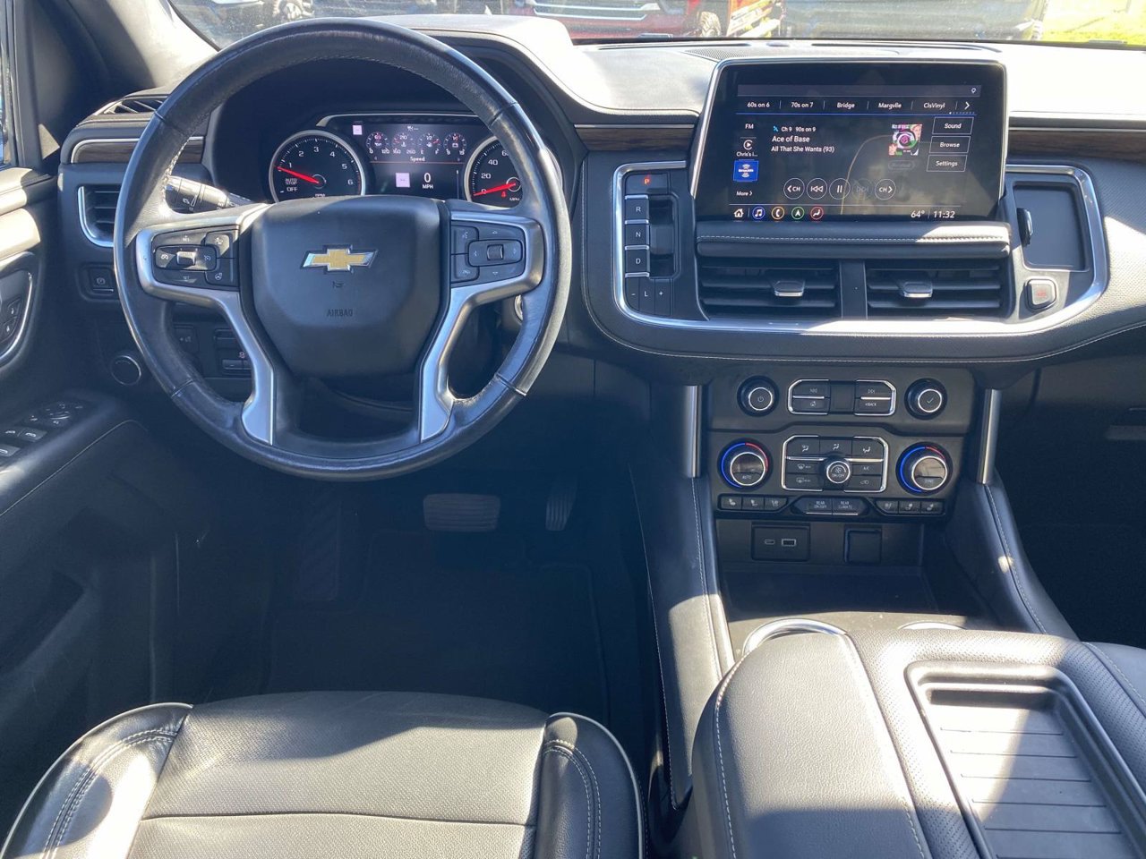 Used 2021 Chevrolet Tahoe Premier w/ Premium Package RWD image 22