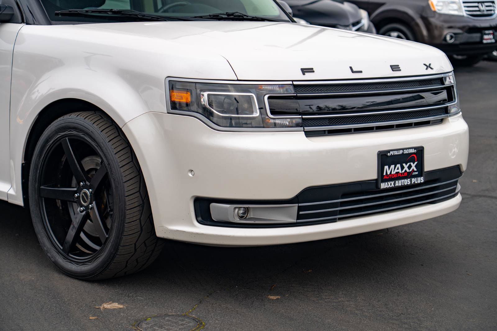 Used 2019 Ford Flex Limited w/ Equipment Group 303A AWD/4WD image 7