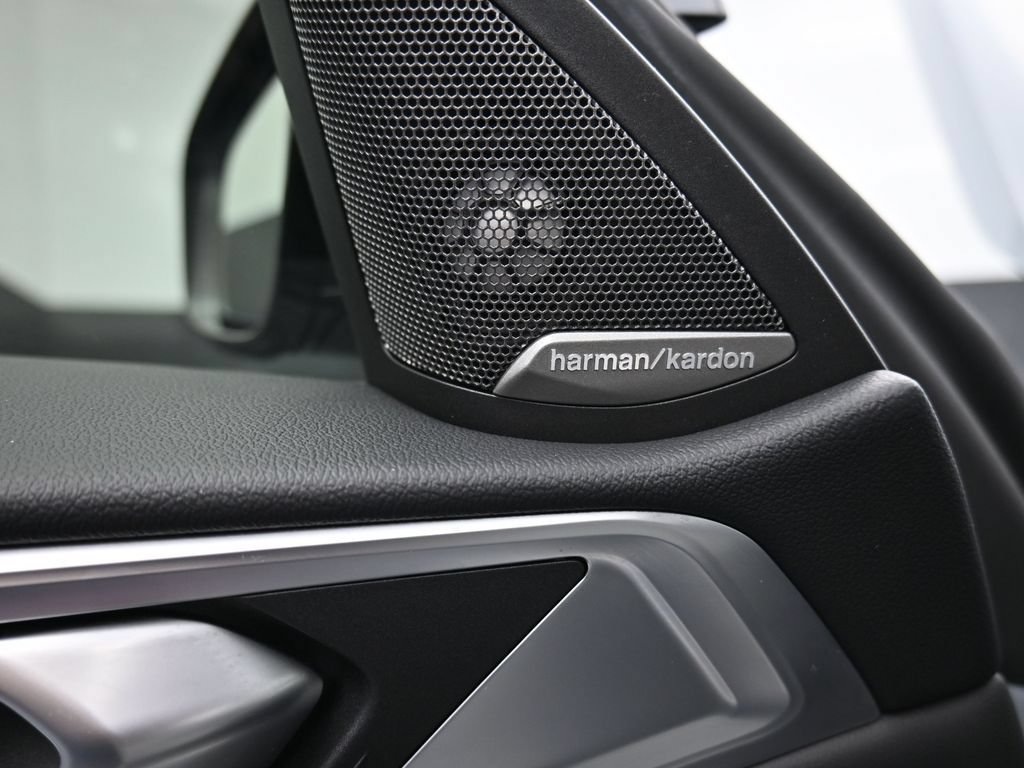 Used 2025 BMW M4 xDrive Competition w/ Executive Package AWD/4WD image 10