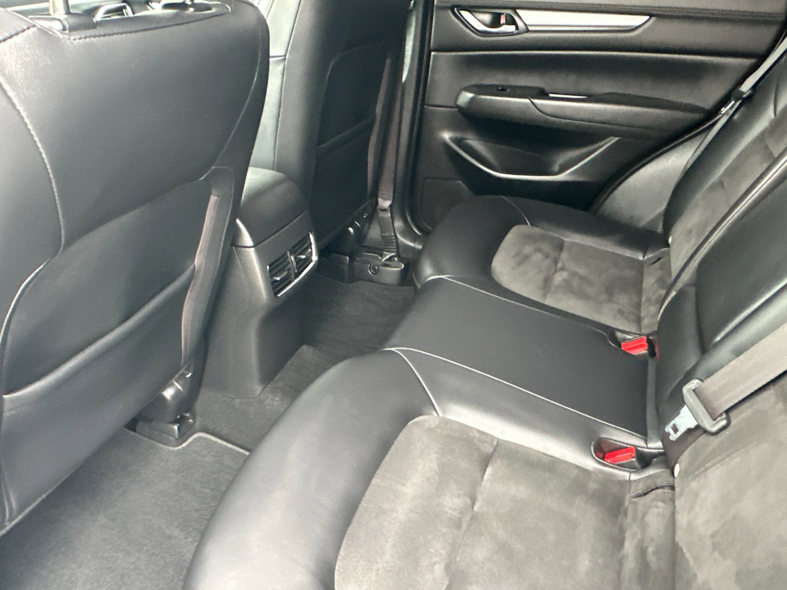 Used 2020 MAZDA CX-5 Touring image 12