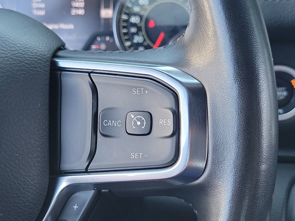 Used 2024 RAM 1500 Laramie AWD/4WD image 6