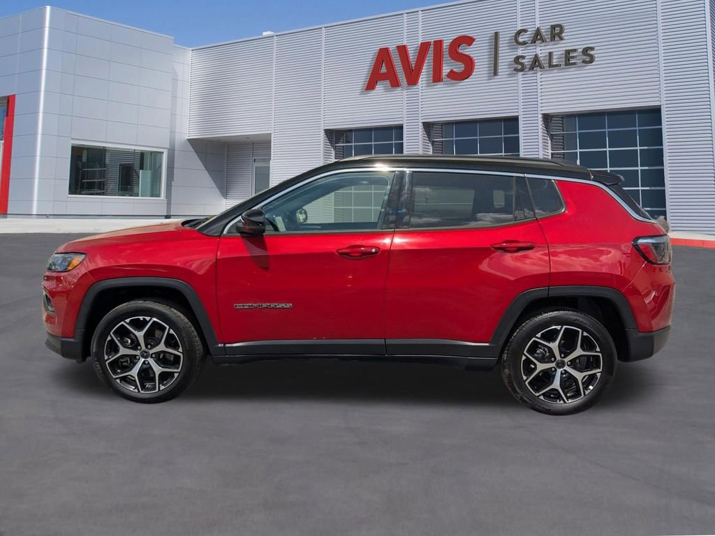 Used 2025 Jeep Compass Limited image 2