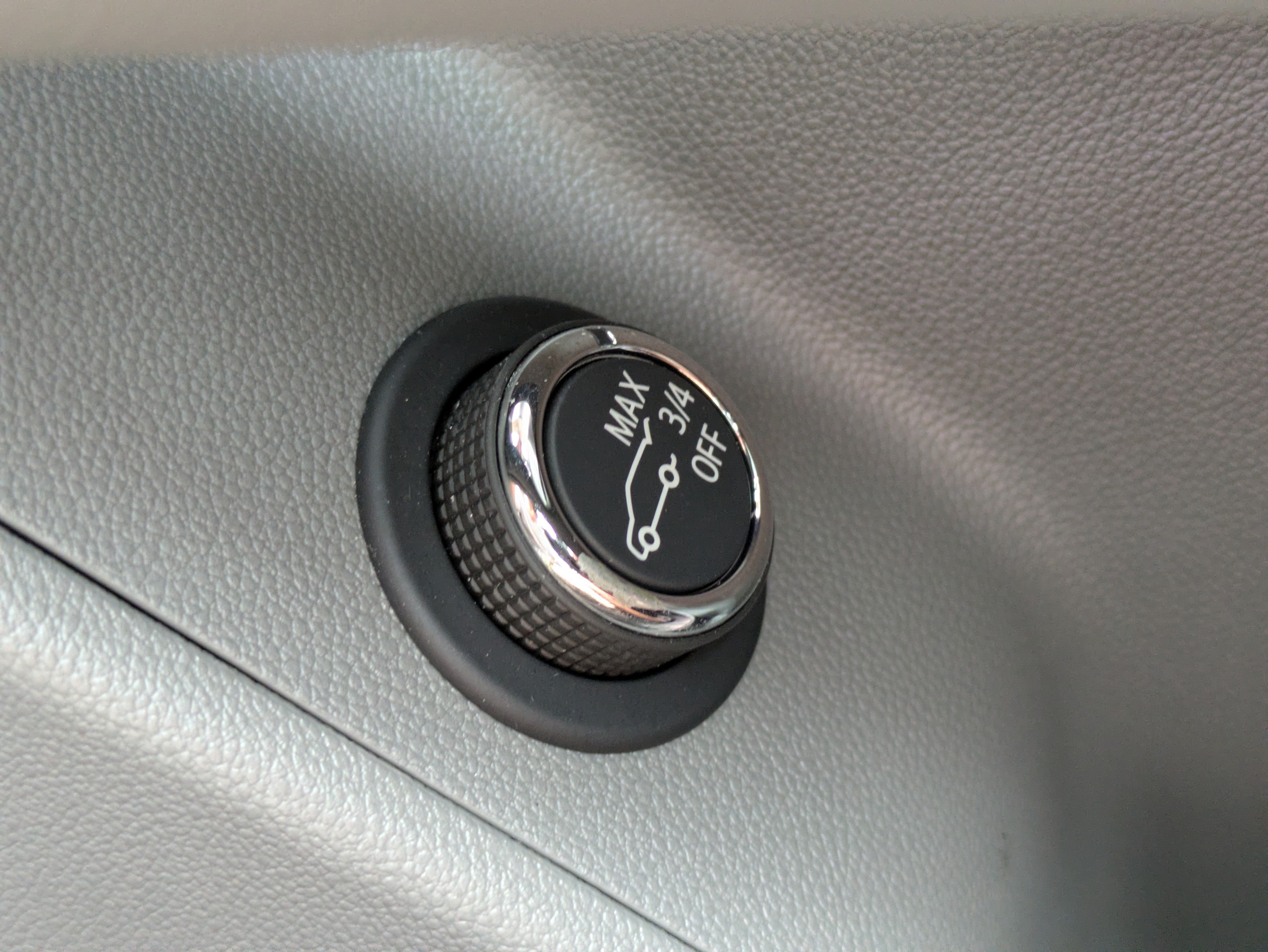 Used 2024 Cadillac XT5 Premium Luxury w/ Technology Package FWD image 31