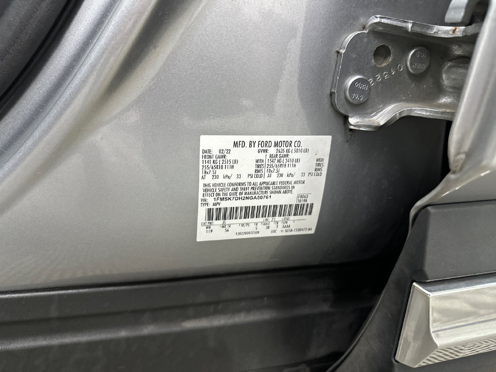 Used 2022 Ford Explorer XLT w/ Equipment Group 202A RWD image 32