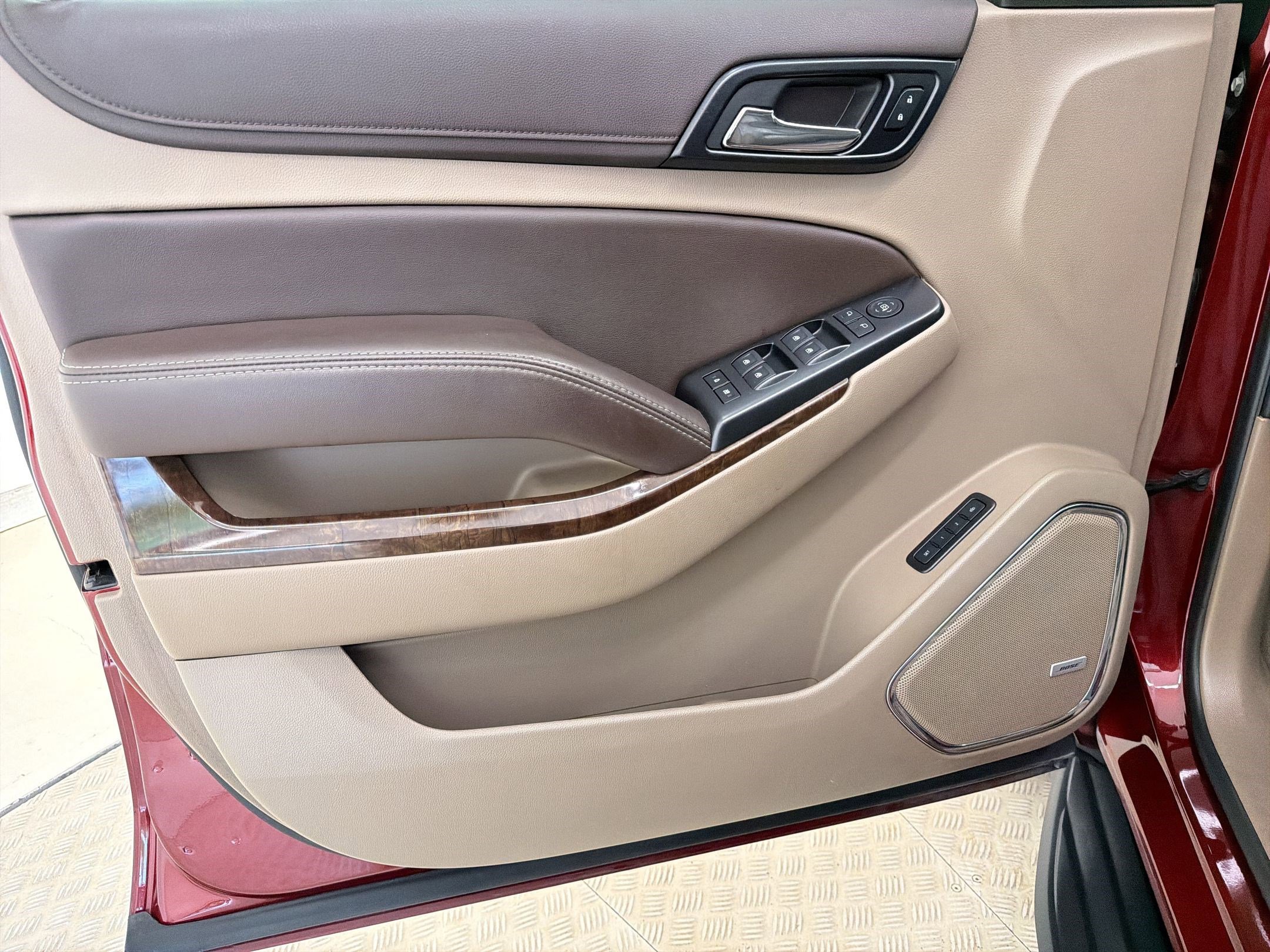 Used 2019 Chevrolet Tahoe LT w/ Max Trailering Package image 13