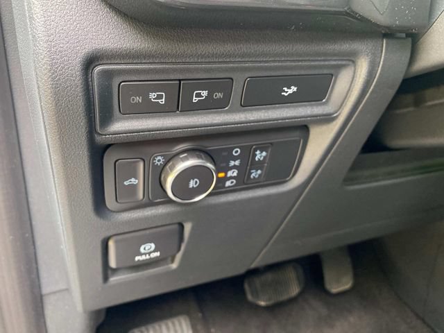 Used 2022 Ford F150 XLT w/ Equipment Group 302A High AWD/4WD image 14
