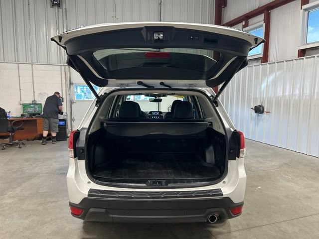 Used 2024 Subaru Forester Limited AWD/4WD image 21