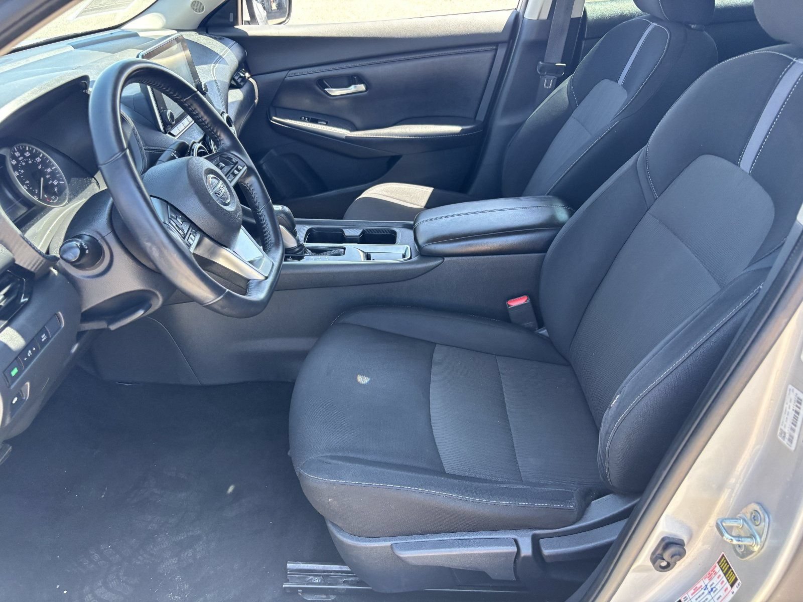 Used 2021 Nissan Sentra SV FWD image 21