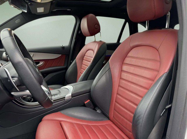 Certified 2022 Mercedes-Benz GLC 43 AMG 4MATIC image 19