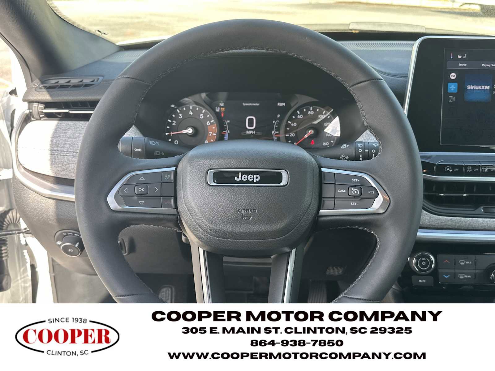 Used 2025 Jeep Compass Latitude image 26