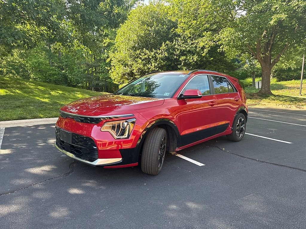 Used 2024 Kia Niro Wind FWD image 3