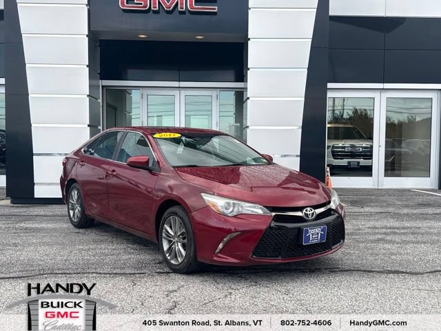 Used 2017 Toyota Camry SE w/ Moonroof Package
