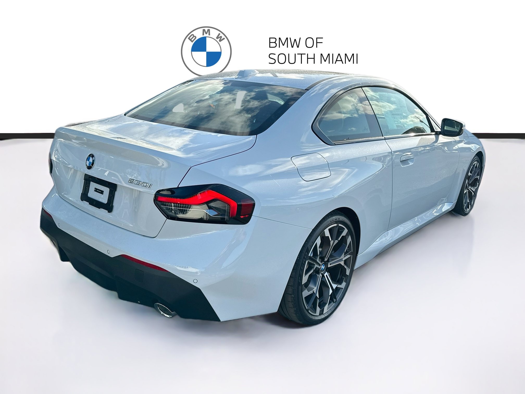 New 2026 BMW 230i Coupe w/ Convenience Package RWD image 5