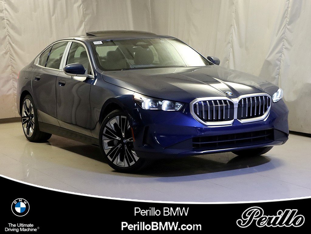 Used 2026 BMW 530i xDrive w/ Premium Package