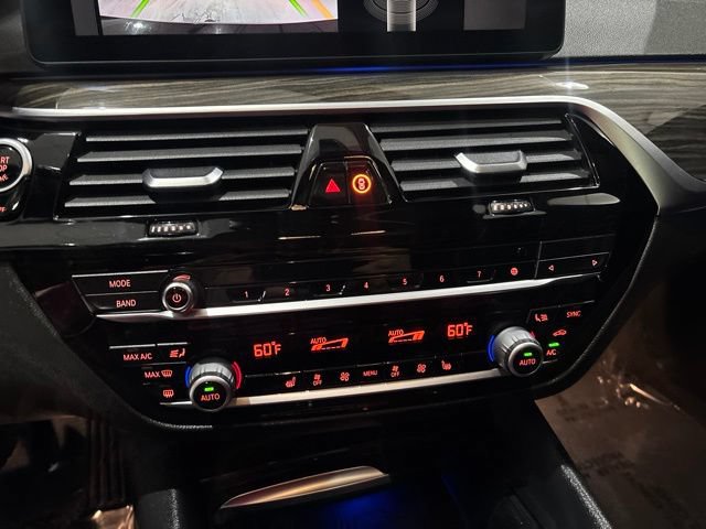 Used 2021 BMW 530i w/ Convenience Package RWD image 28