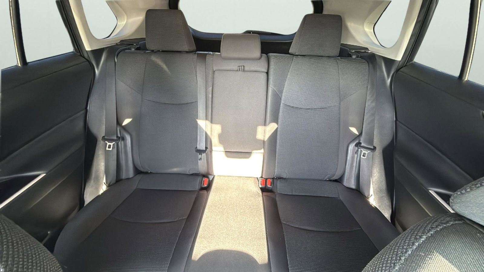 Used 2024 Toyota RAV4 LE FWD image 26