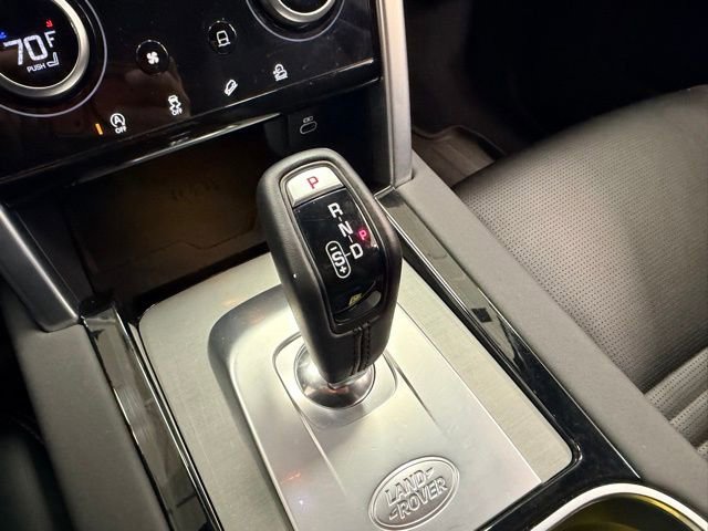 Used 2023 Land Rover Discovery Sport SE R-Dynamic image 18