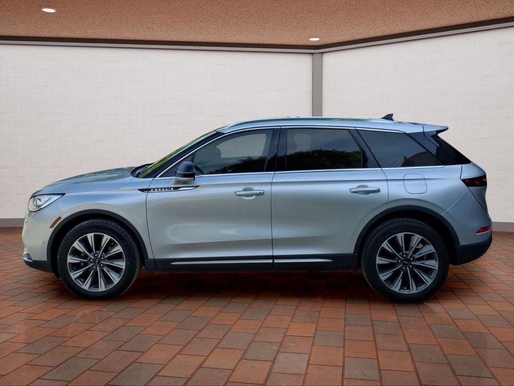 Used 2020 Lincoln Corsair Reserve w/ Equipment Group 201A AWD/4WD image 8