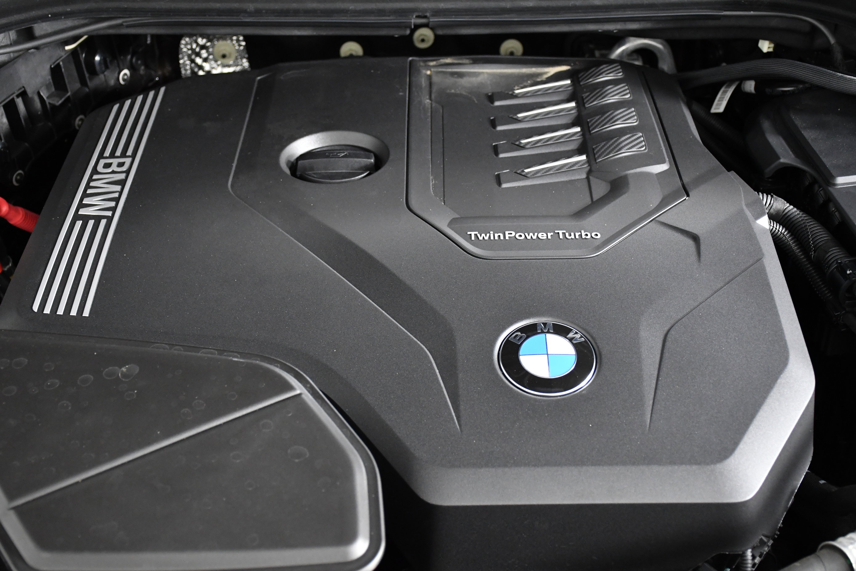 Used 2025 BMW X4 xDrive30i image 37