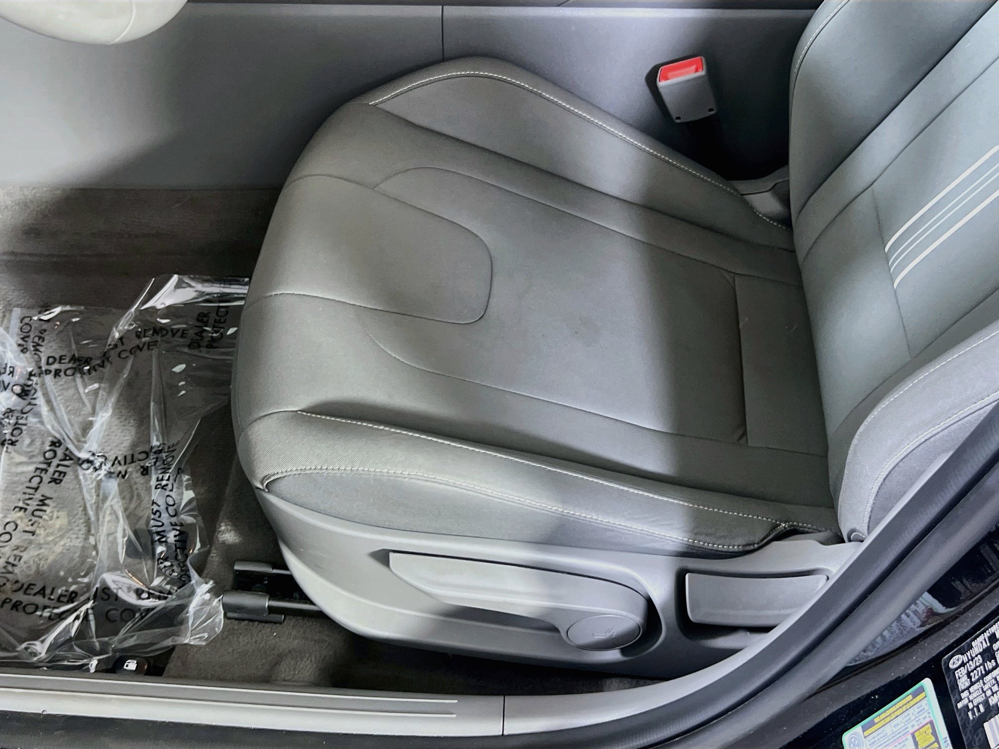 Used 2023 Hyundai Elantra SEL w/ Convenience Package FWD image 19