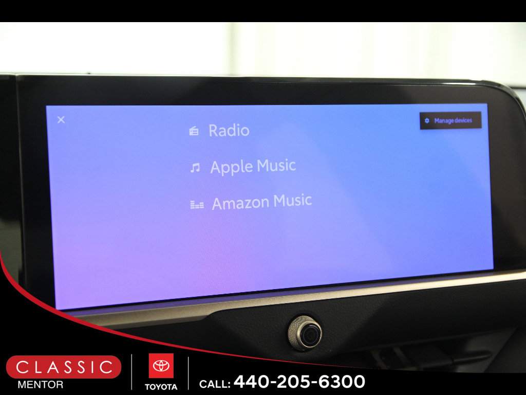 Certified 2024 Toyota Crown XLE AWD/4WD image 11