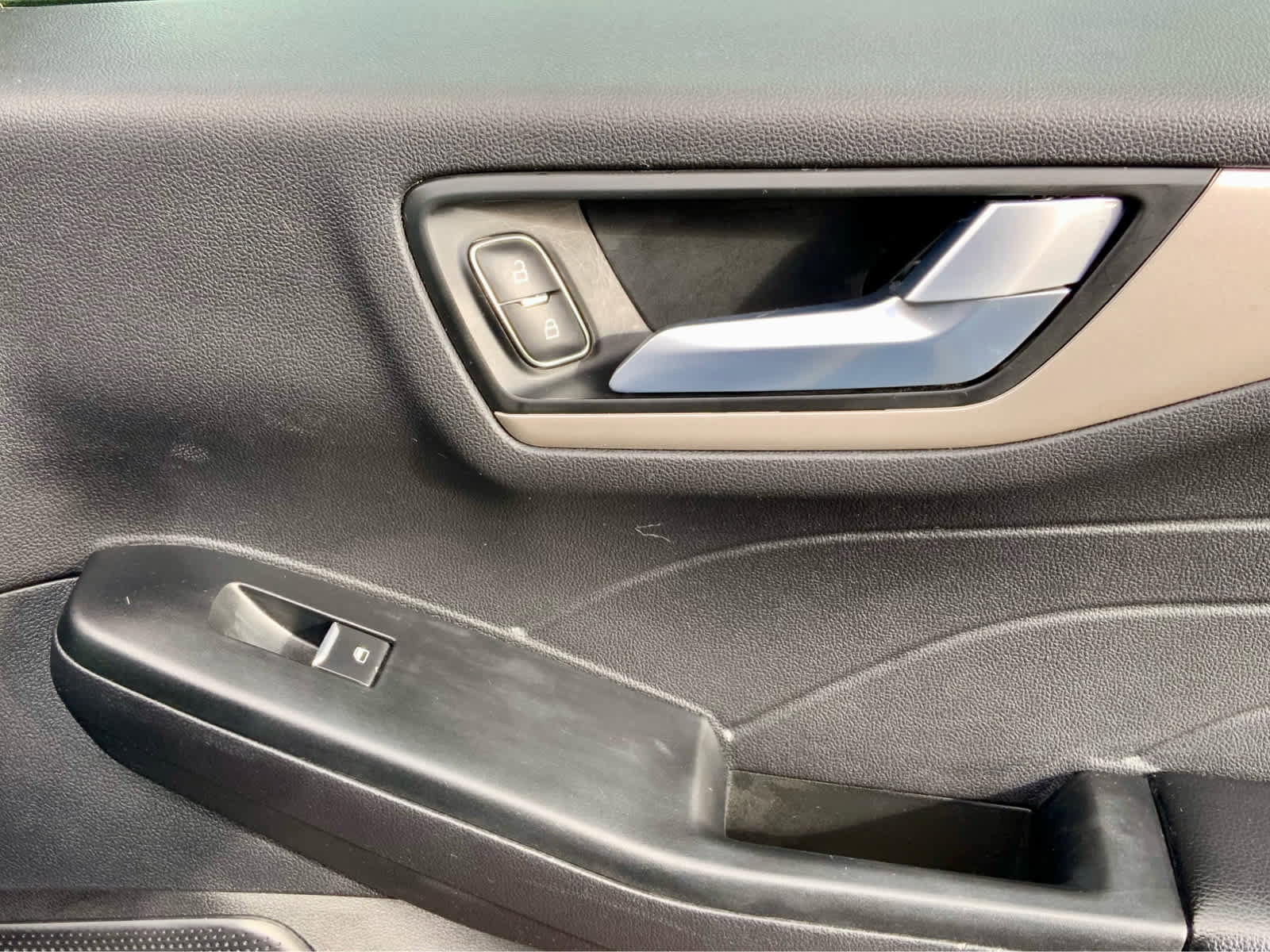 Used 2022 Ford Escape SEL image 49