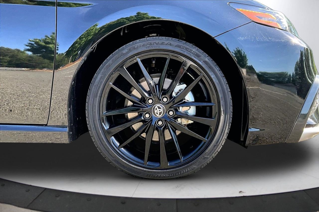 Used 2024 Toyota Camry XSE w/ Cold Weather Package FWD image 34