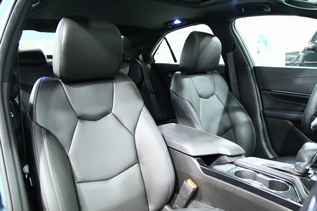 Used 2023 Cadillac CT4 Luxury w/ Sun And Sound Package image 25