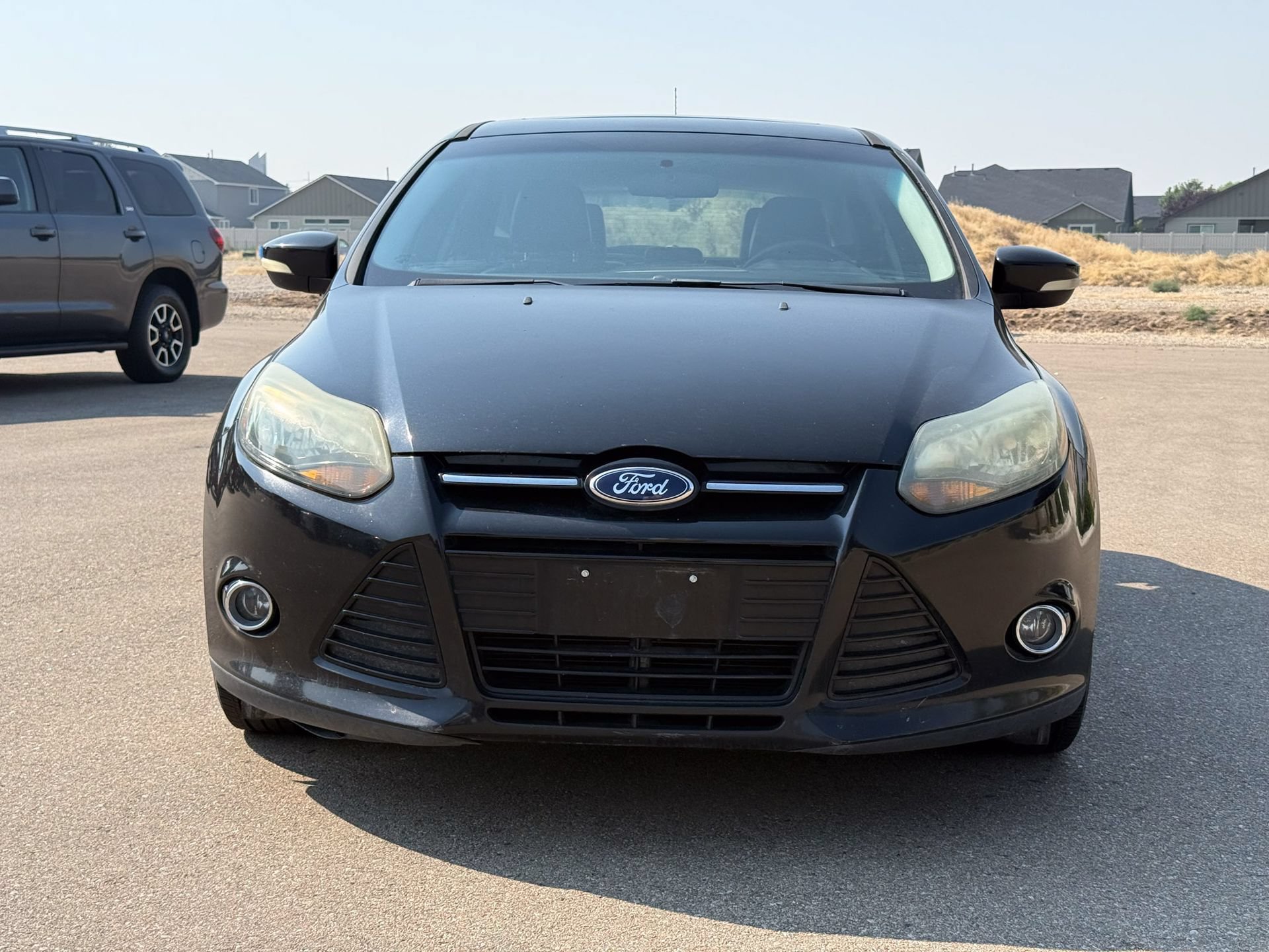 Used 2014 Ford Focus Titanium FWD image 2