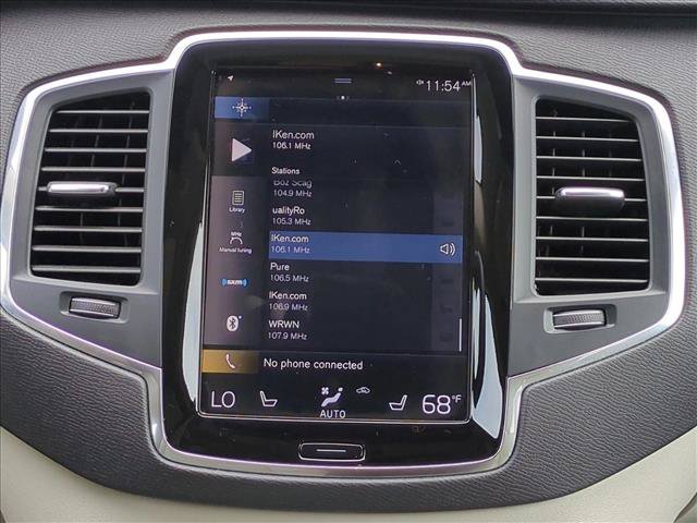 Used 2022 Volvo XC90 T6 Momentum AWD/4WD image 18