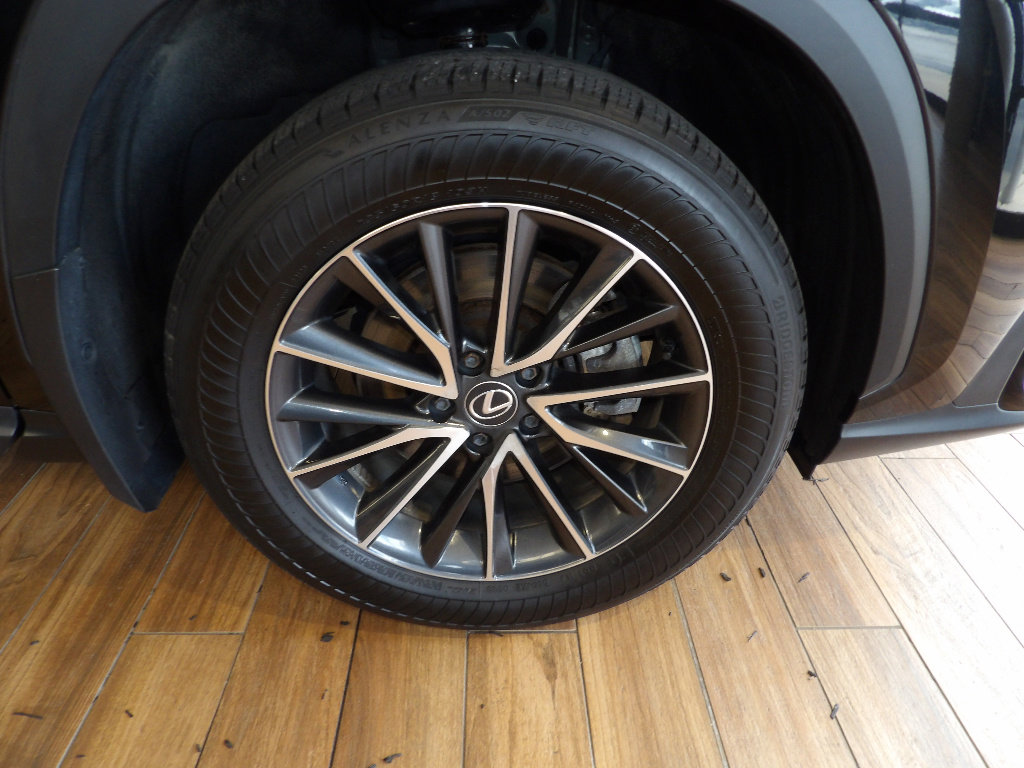 Used 2024 Lexus NX 350h AWD image 4