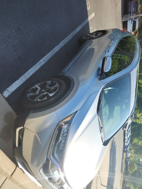 Used 2017 Honda CR-V Touring image 9