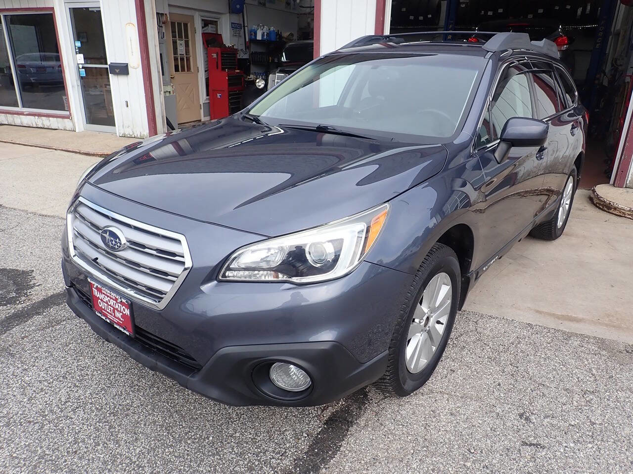 Used 2016 Subaru Outback 2.5i Premium image 2