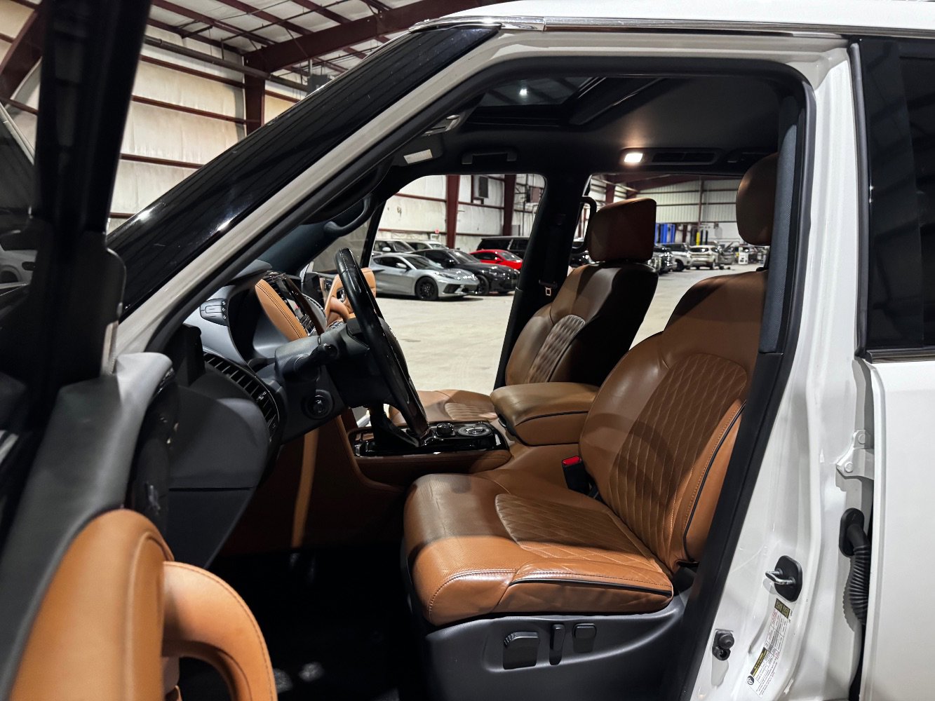 Used 2021 INFINITI QX80 Sensory w/ All-Season Package image 13