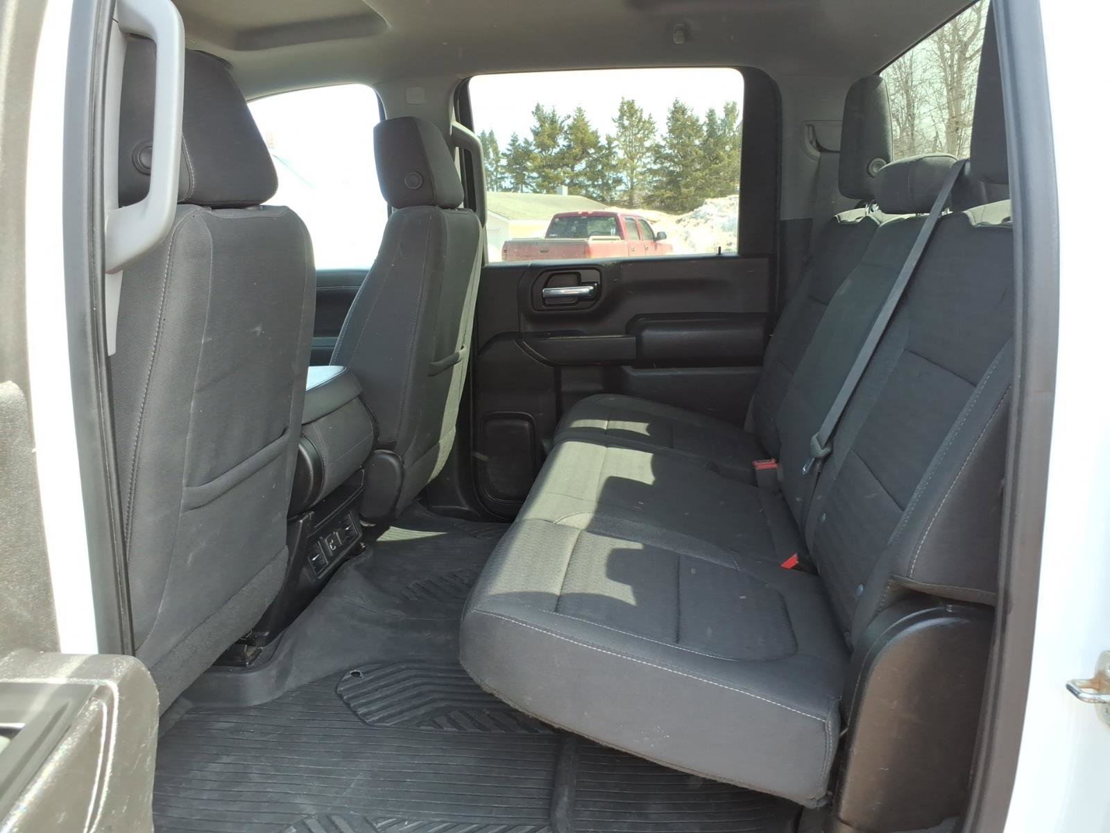 Used 2023 Chevrolet Silverado 2500 LT w/ Convenience Package image 11