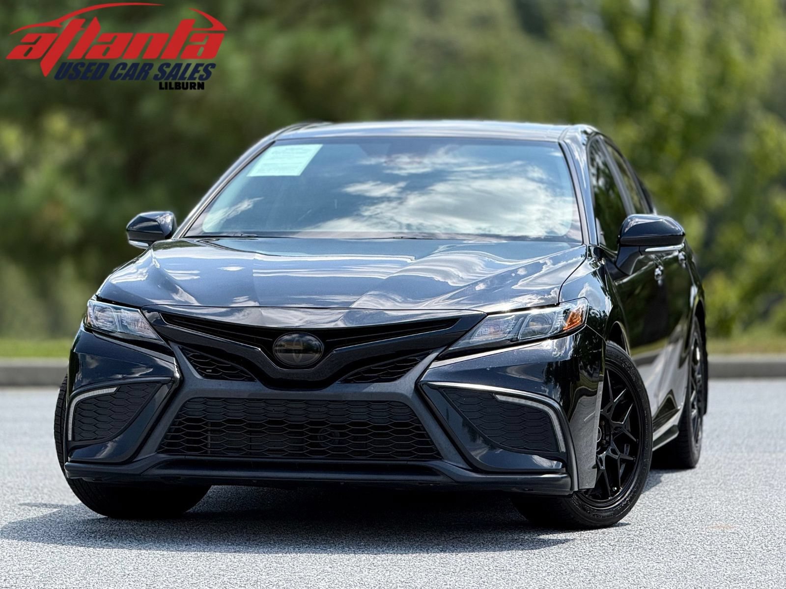 Used 2023 Toyota Camry SE w/ Cold Weather Package