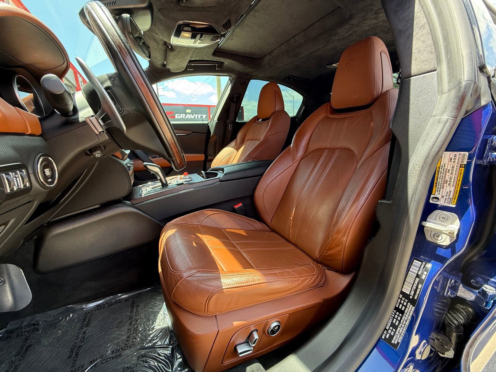 Used 2022 Maserati Ghibli Modena Q4 AWD/4WD image 32