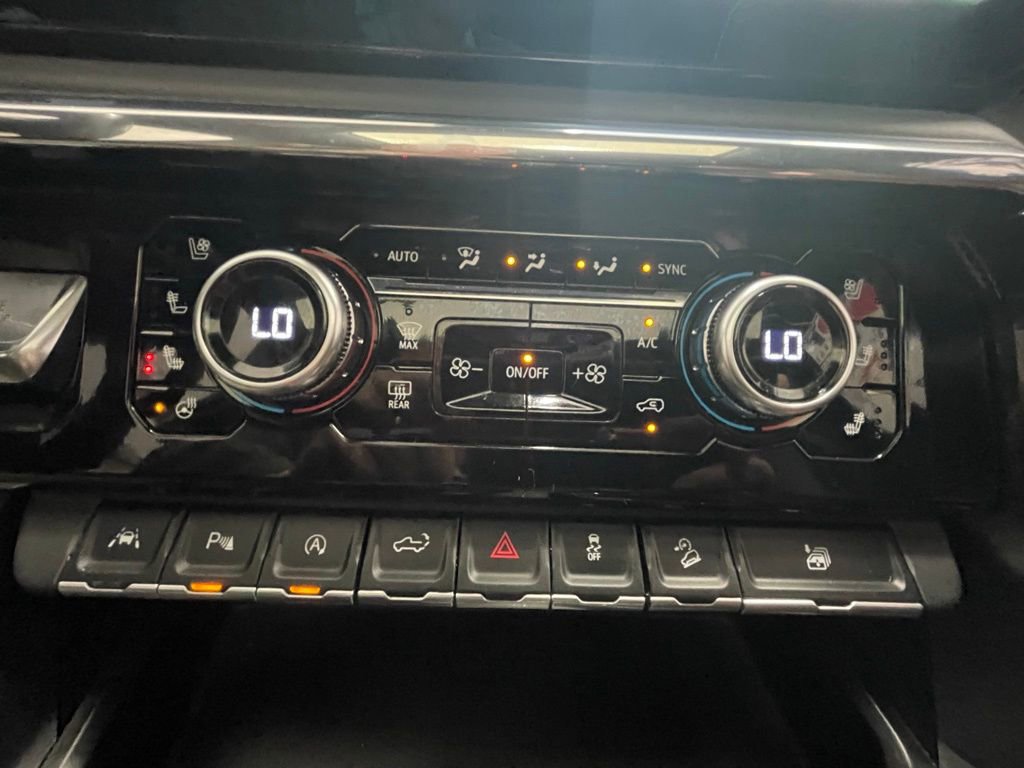 Used 2024 GMC Sierra 1500 Denali Ultimate AWD/4WD image 29