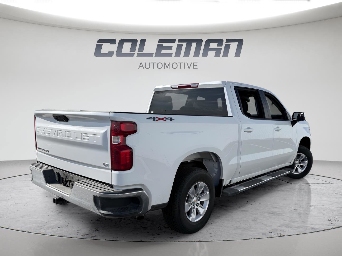 Used 2026 Chevrolet Silverado 1500 LT AWD/4WD image 5