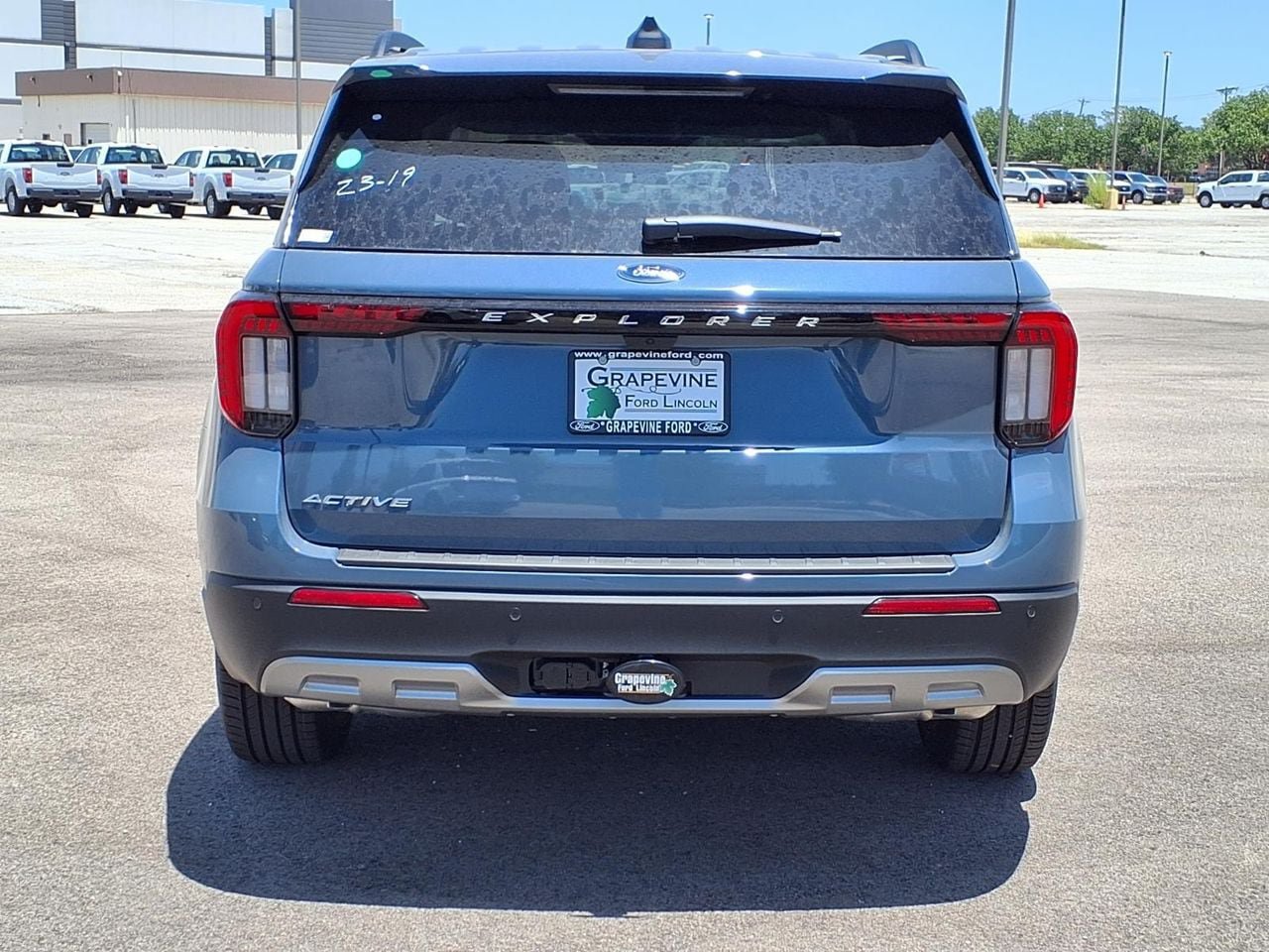 New 2026 Ford Explorer Active w/ Active Comfort Package RWD image 5