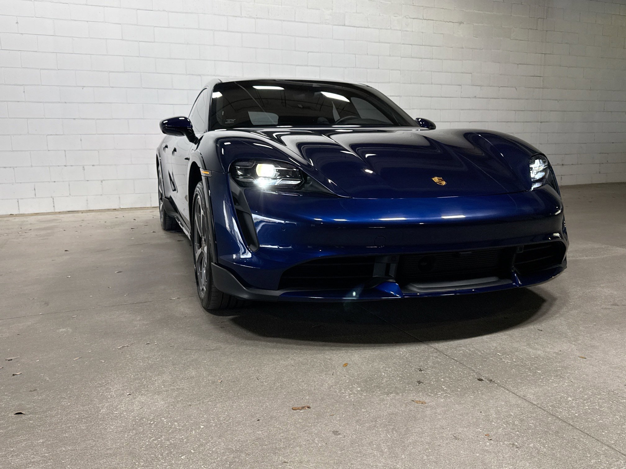 Certified 2022 Porsche Taycan Turbo S image 6